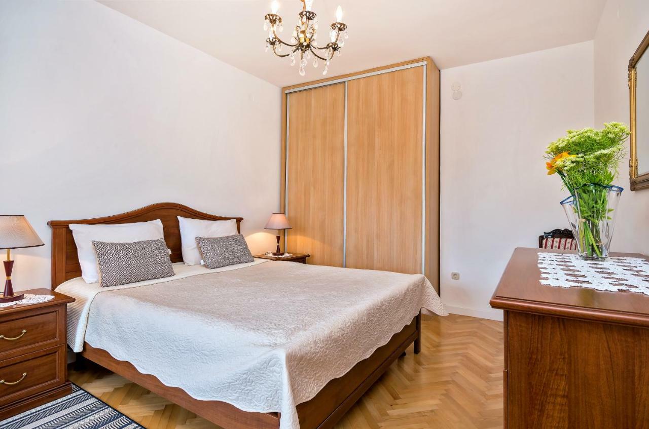 Apartments Emi Split Eksteriør billede