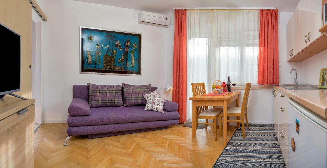 Apartments Emi Split Eksteriør billede